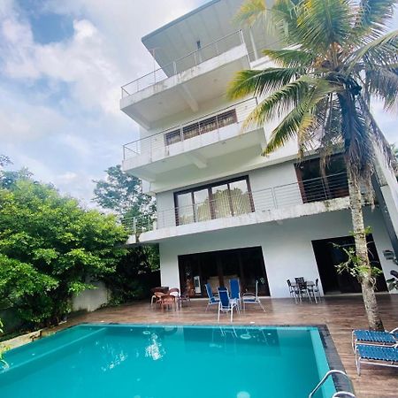 Thalangama Lakeview Lodge 巴塔拉穆拉 外观 照片