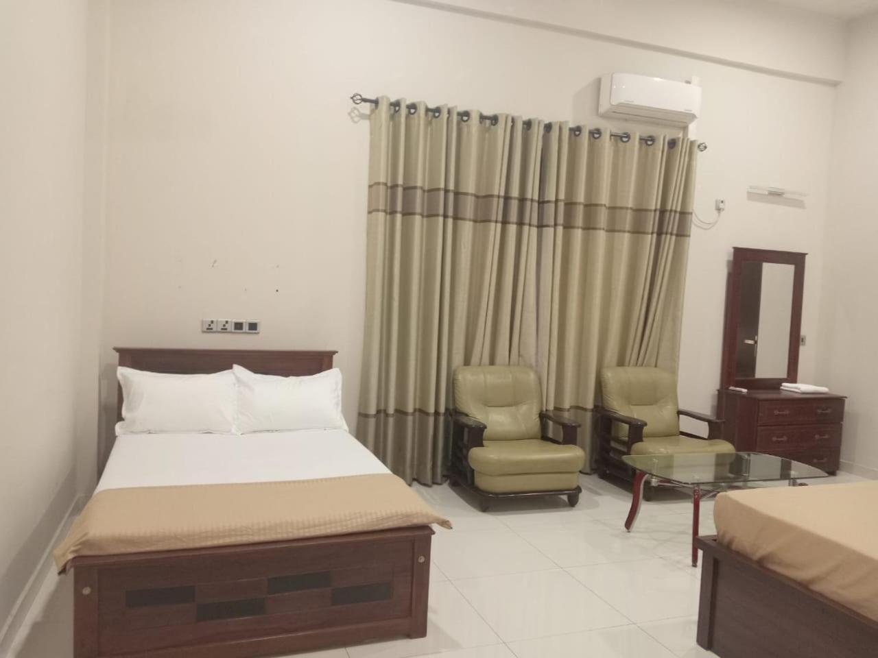 Thalangama Lakeview Lodge 巴塔拉穆拉 外观 照片
