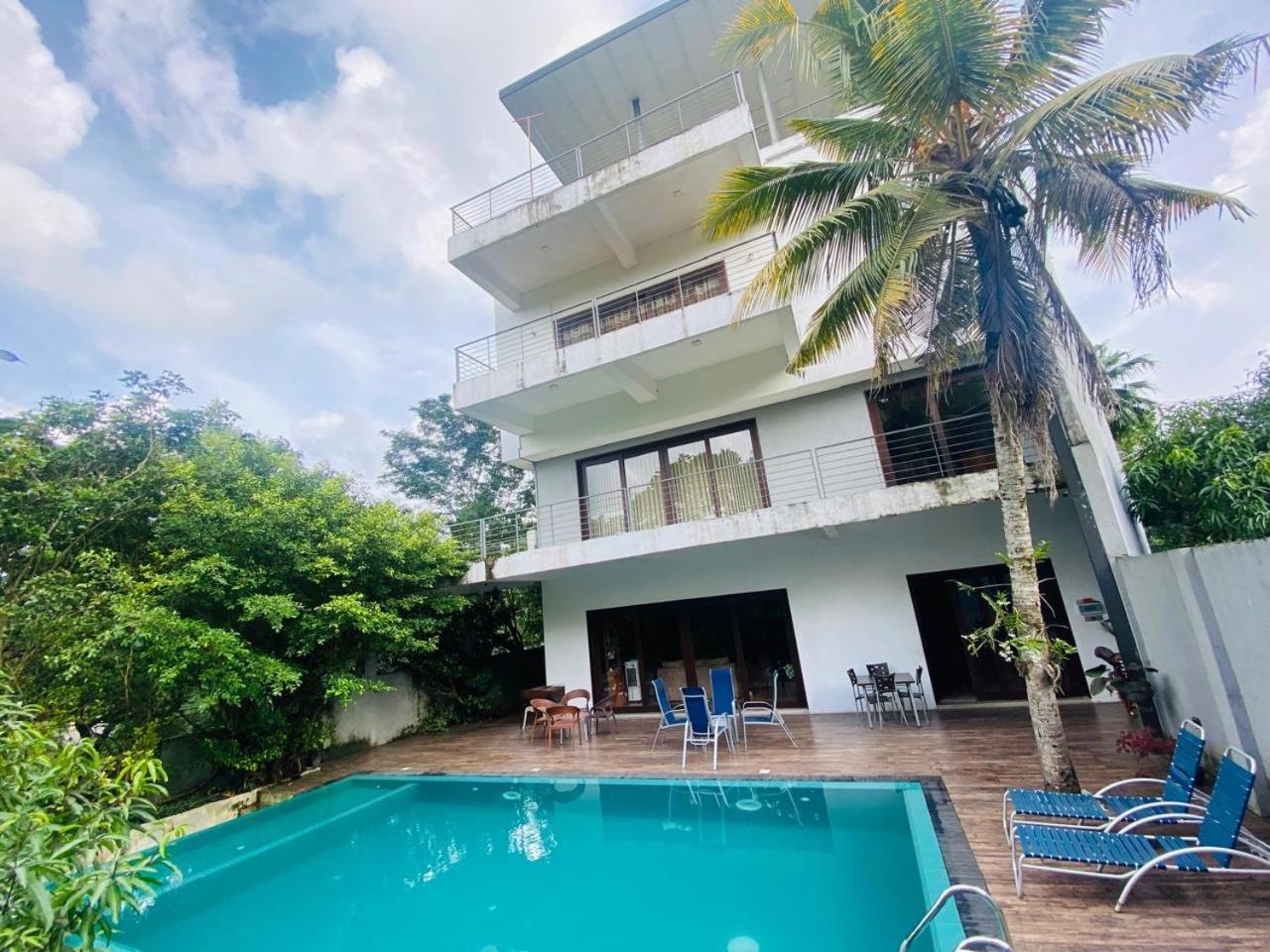 Thalangama Lakeview Lodge 巴塔拉穆拉 外观 照片